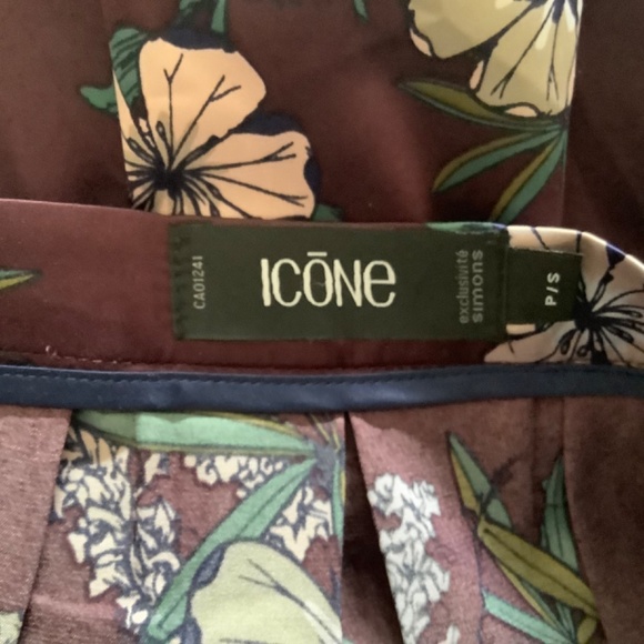 Icรดne (Simons) eggplant floral skirt size S (4-6) - Picture 3 of 6